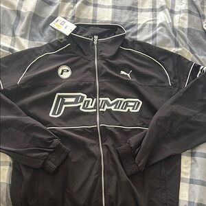 ✅✅Msrp $95New Puma Men’s racing jacket